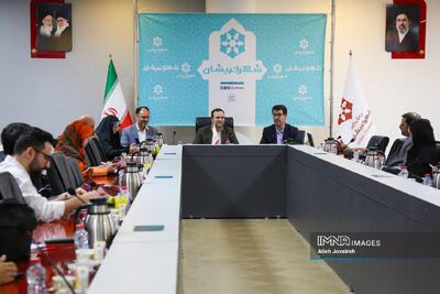 نشست همافزایی و شبکهسازی اندیشکدهها و اندیشهورزان استان اصفهان