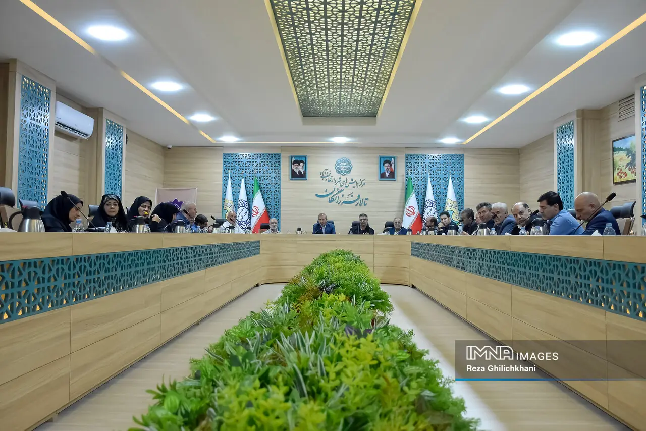 مدیران شهرستانی اختیار کافی برای حل مشکلات ندارند