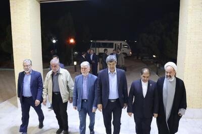  وزیر فرهنگ و ارشاد اسلامی وارد یزد شد