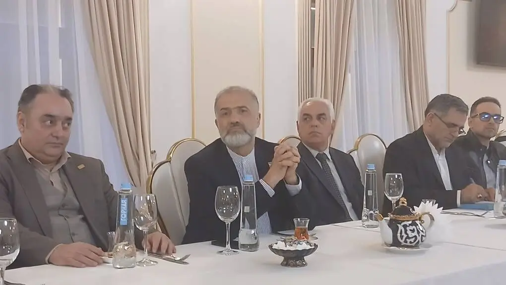 تشکیل کنسرسیوم و طراحی نقشه راه، کلید موفقیت قطعهسازان ایران در روسیه