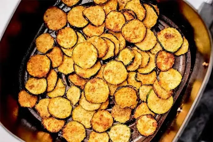 چیپس کدو سبز؛ جایگزین سالم چیپسهای پرروغن و شور