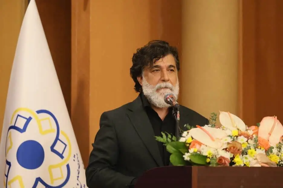 زنجیره گردشگری فارس باید از اقامت تا خوراک و حملونقل به هم متصل شود