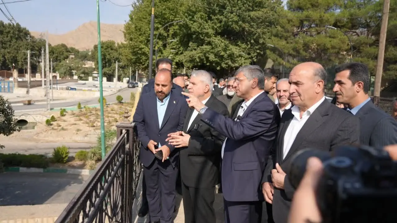 دو میلیون نفر از مجموعه دولت در جریان جنگهای اخیر تاکنون در حال خدمت به مردم هستند