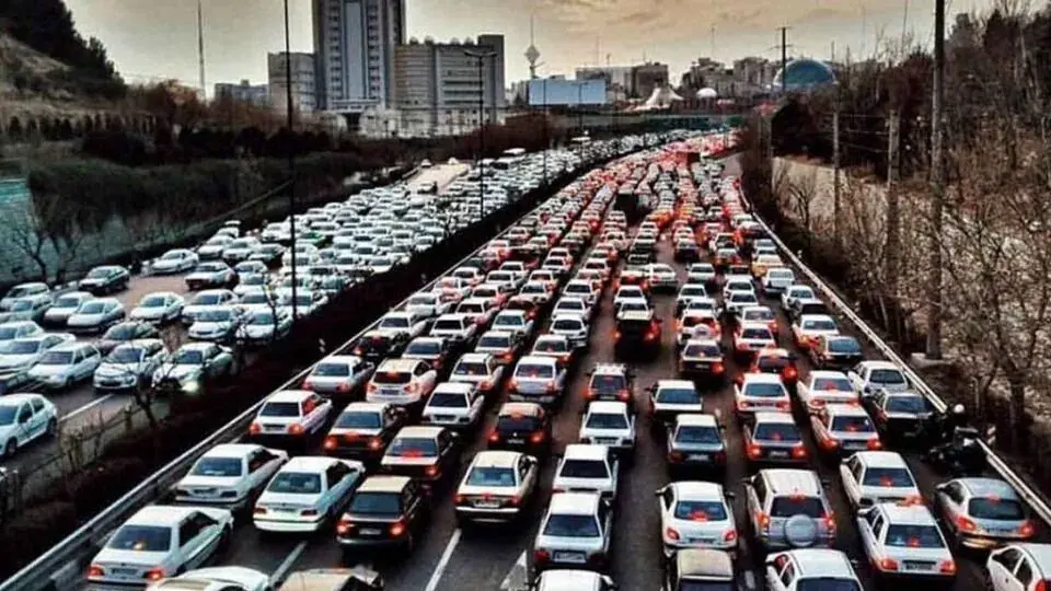محدودیتهای ترافیکی جادههای شمال و محورهای پرتردد تا ۹ شهریور ۱۴۰۵