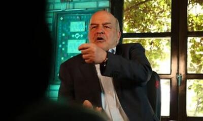  کاسبان تحریم در برابر گشایش دیپلماتیک سنگ اندازی می کنند/ بستن تنگه هرمز برای مدت طولانی به نفع ما نیست/ تفاهمنامه ایران و آمریکا حتی از برجام هم جامع‌تر بود / اگر آمریکا به تفاهمنامه برگردد فرصتی استثنایی برای ایران شکل می‌گیرد