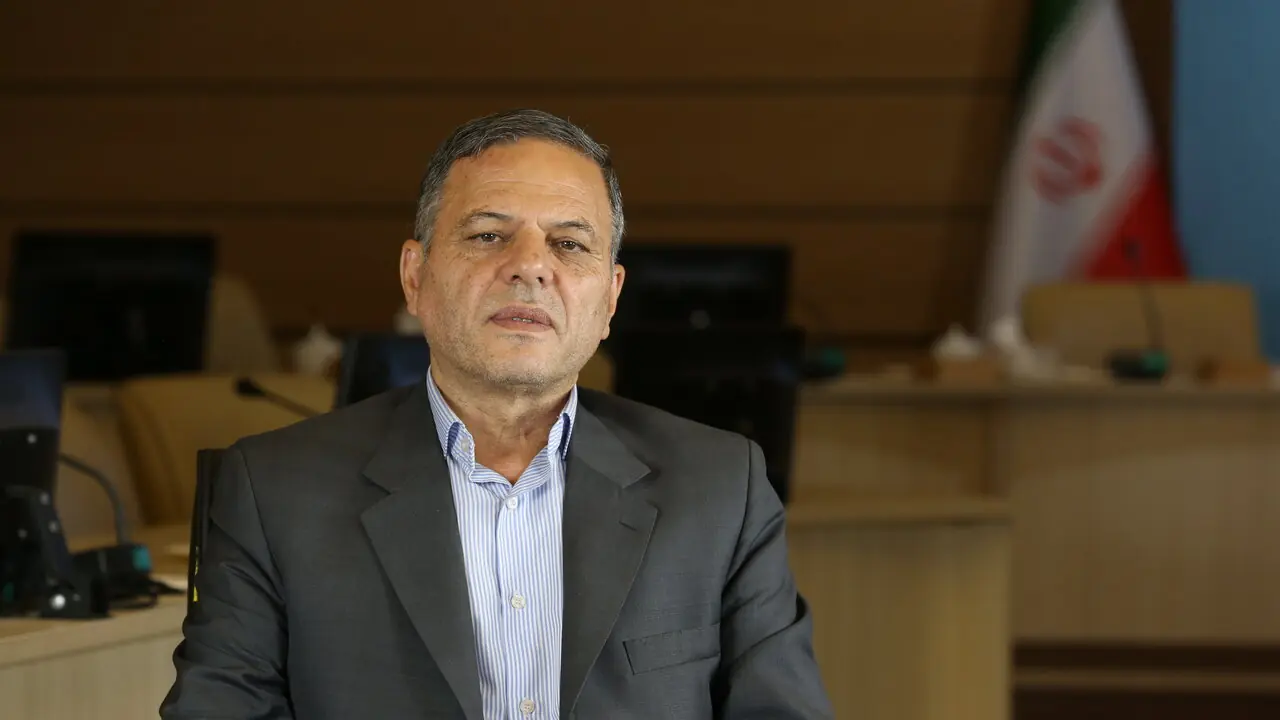  استاندار زنجان: هیچ مسئله‌ای را رها نمی‌کنیم / ۶۴ واحد راکد به چرخه تولید بازگشتند