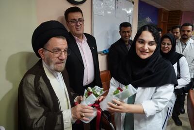 گردشگری سلامت در لرستان مورد توجه قرار گیرد / کادر درمان پیشرو در مقابله با دشمن
