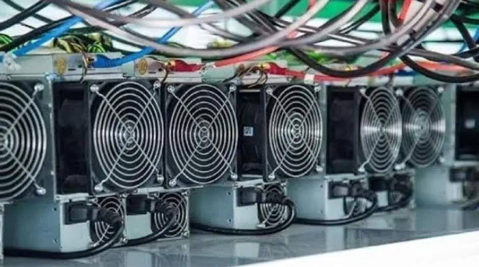 ماینرهای غیرمجاز؛ تحمیل بار ۱۳۰۰ مگاواتی بر شبکه برق کشور - مردم سالاری آنلاین