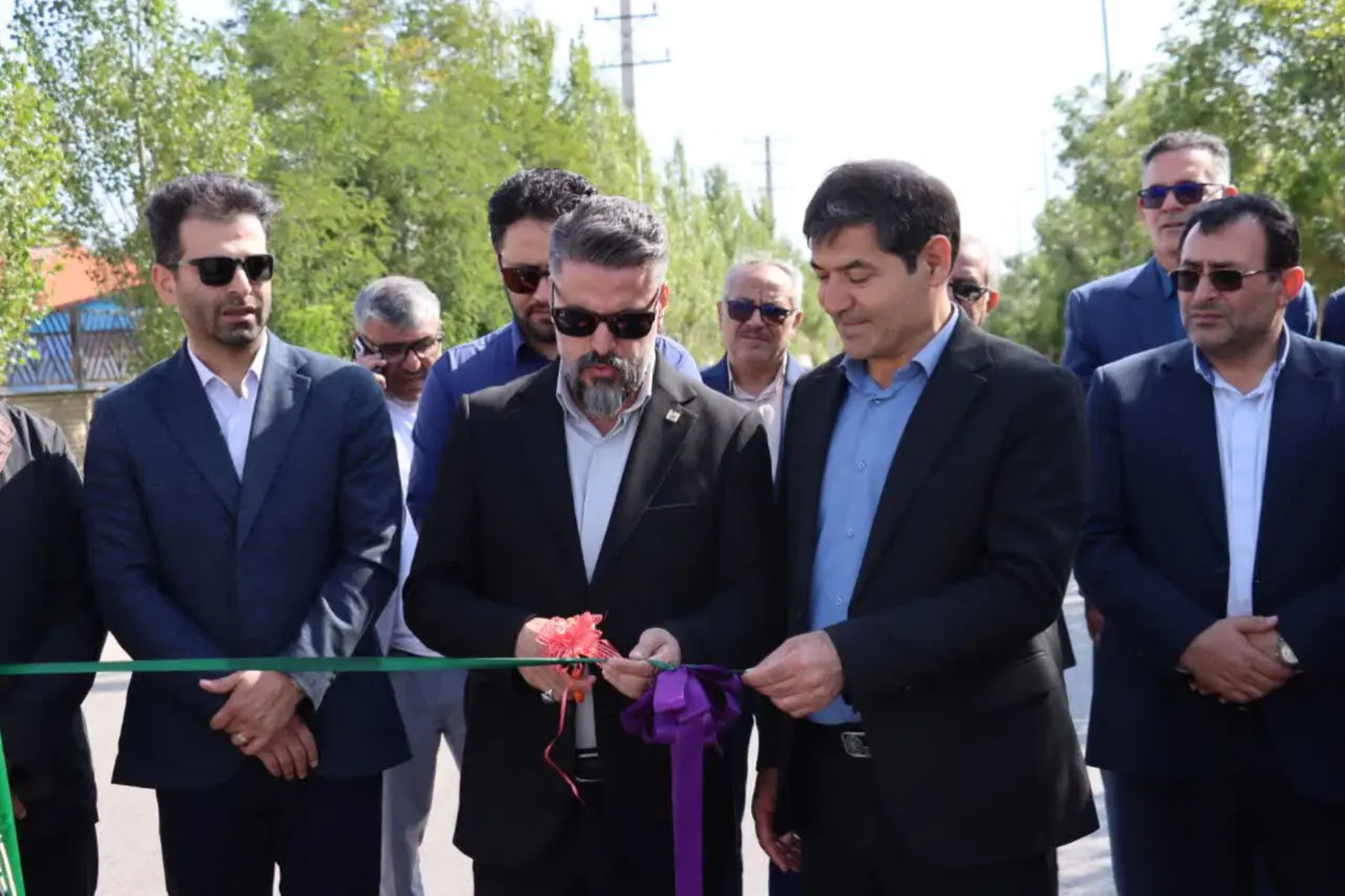 افتتاح دو پروژه مهم عمرانی و زیرساختی نواحی صنعتی شهرستان نمین