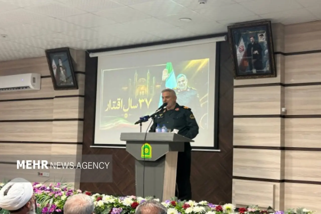  سردار مطهری‌زاده: افتخار من همرزمی با مردان بزرگ و خدمت به مردم بود