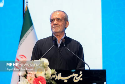  سپردن مسئولیت‌ها به افراد توانمند، زمینه‌ساز پیشرفت و اعتماد مردم است