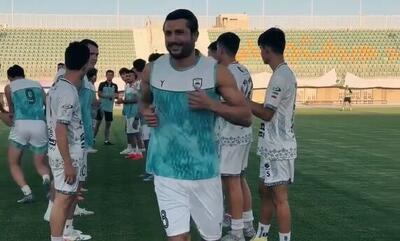  ویدیو| بازیکنان سابق استقلال و پرسپولیس در تونل وحشت - پارس فوتبال