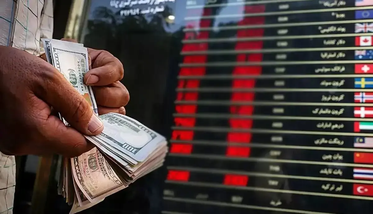  هشدار درباره دلار ۳۰۰ هزار تومانی؛ فشار تحریم‌ها و جنگ تا کجا ادامه دارد؟