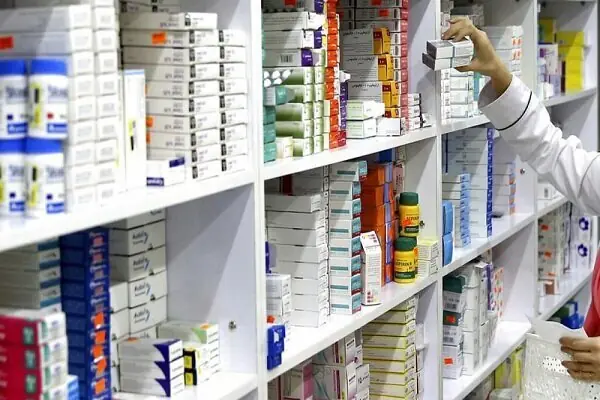 فعالیت۱۸۰۰۰ داروخانه در کشور / بحران نقدینگی؛ مانعی برای استفاده از ظرفیت کامل دارویی