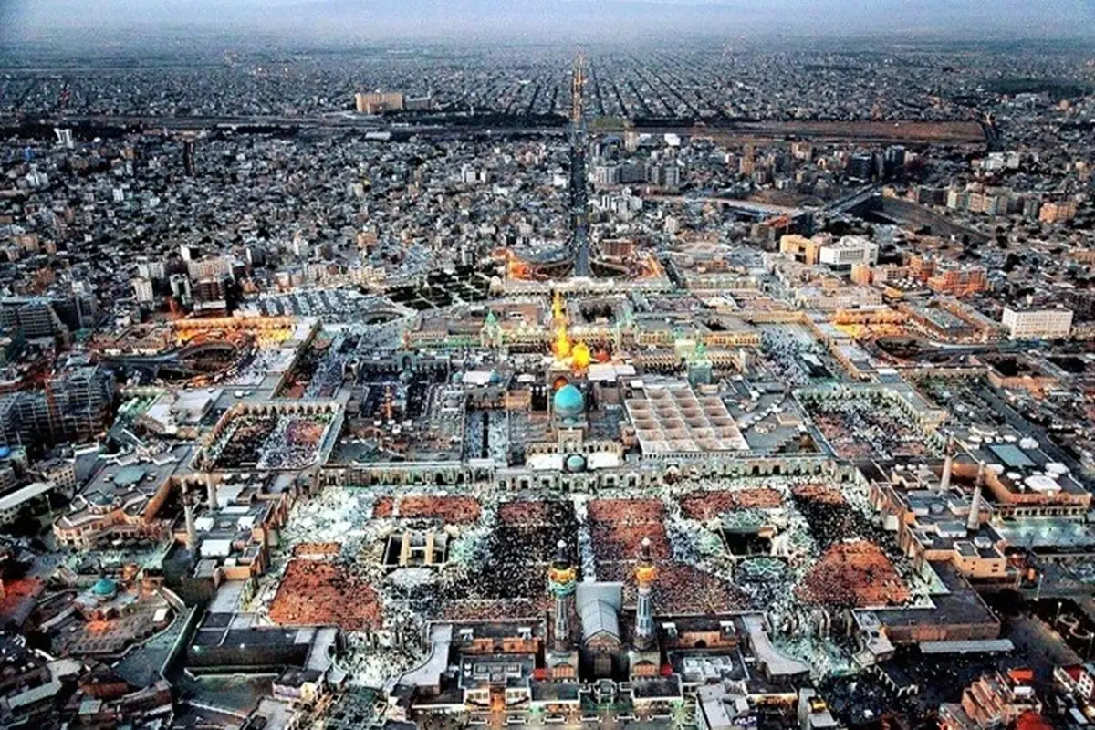  مشهد مقدس یک جهان‌شهر و ظرفیت‌ساز برای جریان‌های بین‌المللی است