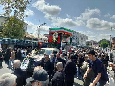  تشییع باشکوه سردار شهید حسین حکیمی بر دوش مردم داراب