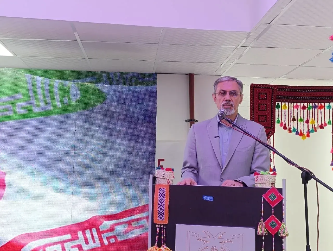  افتتاح خوابگاه دانشجویی ۶۰۰ نفره، مرکز سوختگی و دیالیز ایرانشهر/ جعفریان: فاصله جغرافیایی نباید مانع دسترسی به درمان شود