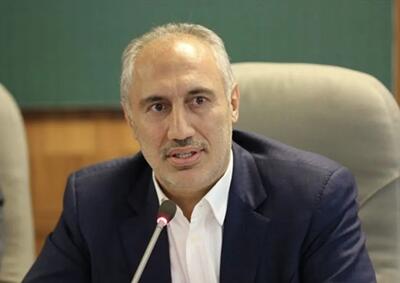 رئیس سازمان برنامه و بودجه: دولت نگاه ویژهای به توسعه جنوب کرمان دارد