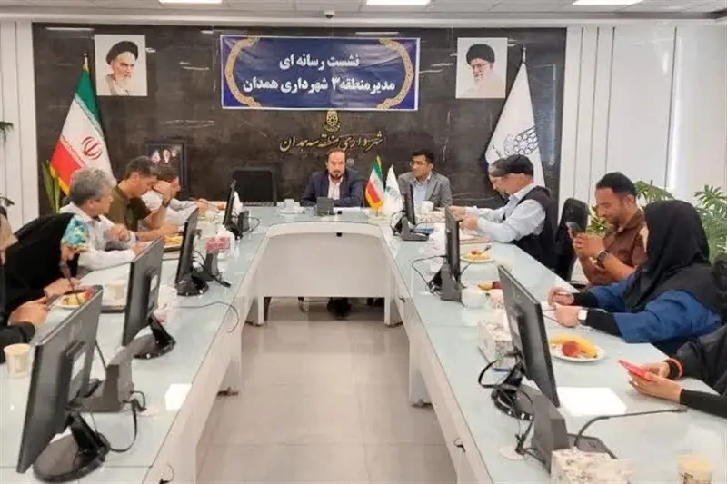 گرههای ترافیکی منطقه 3 همدان یکییکی باز میشود - تسنیم