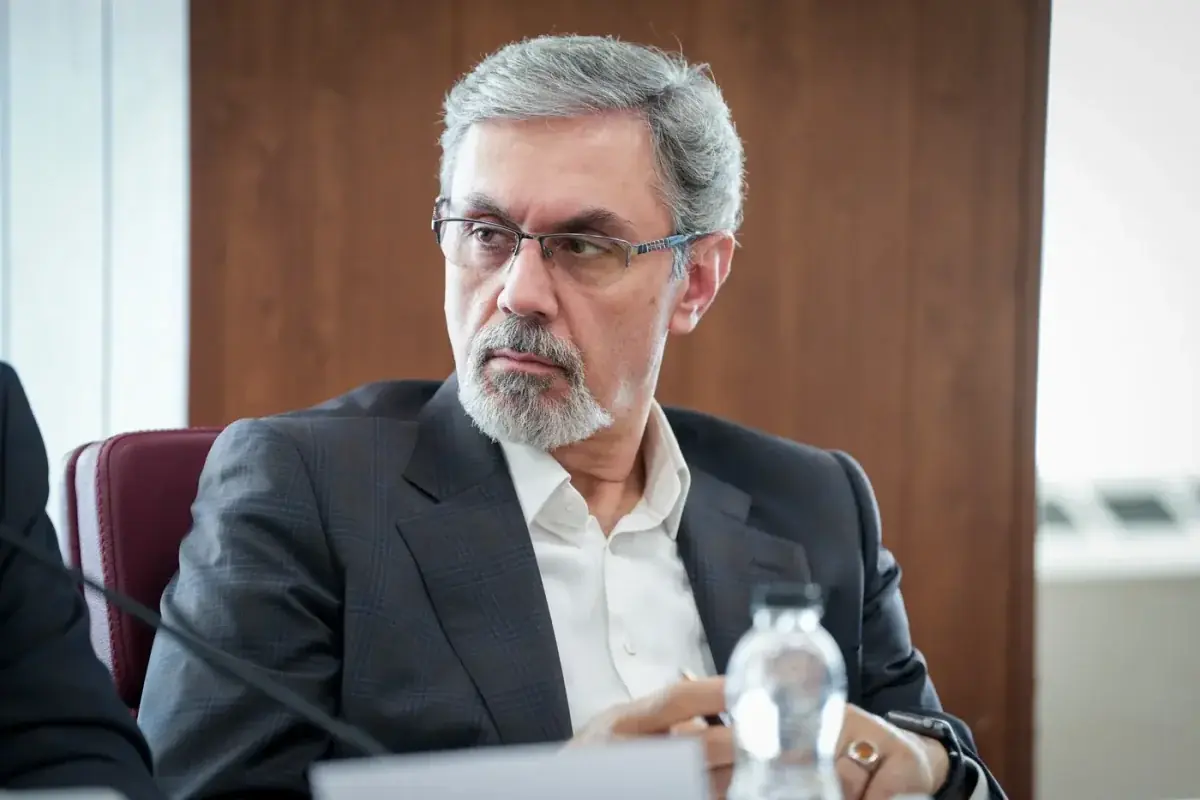 روند خروج اساتید از دانشگاههای بزرگ متوقف نشد / اتفاق خاصی در روند بازگشت نخبگان نمیبینیم