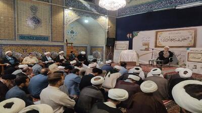 ضرورت بهرهگیری از دانش روز در تفسیر، شرح و ترجمه آثار دینی