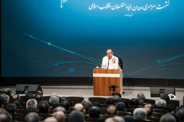 تصور صلح پایدار با آمریکا و رژیم صهیونیستی سادهاندیشی است