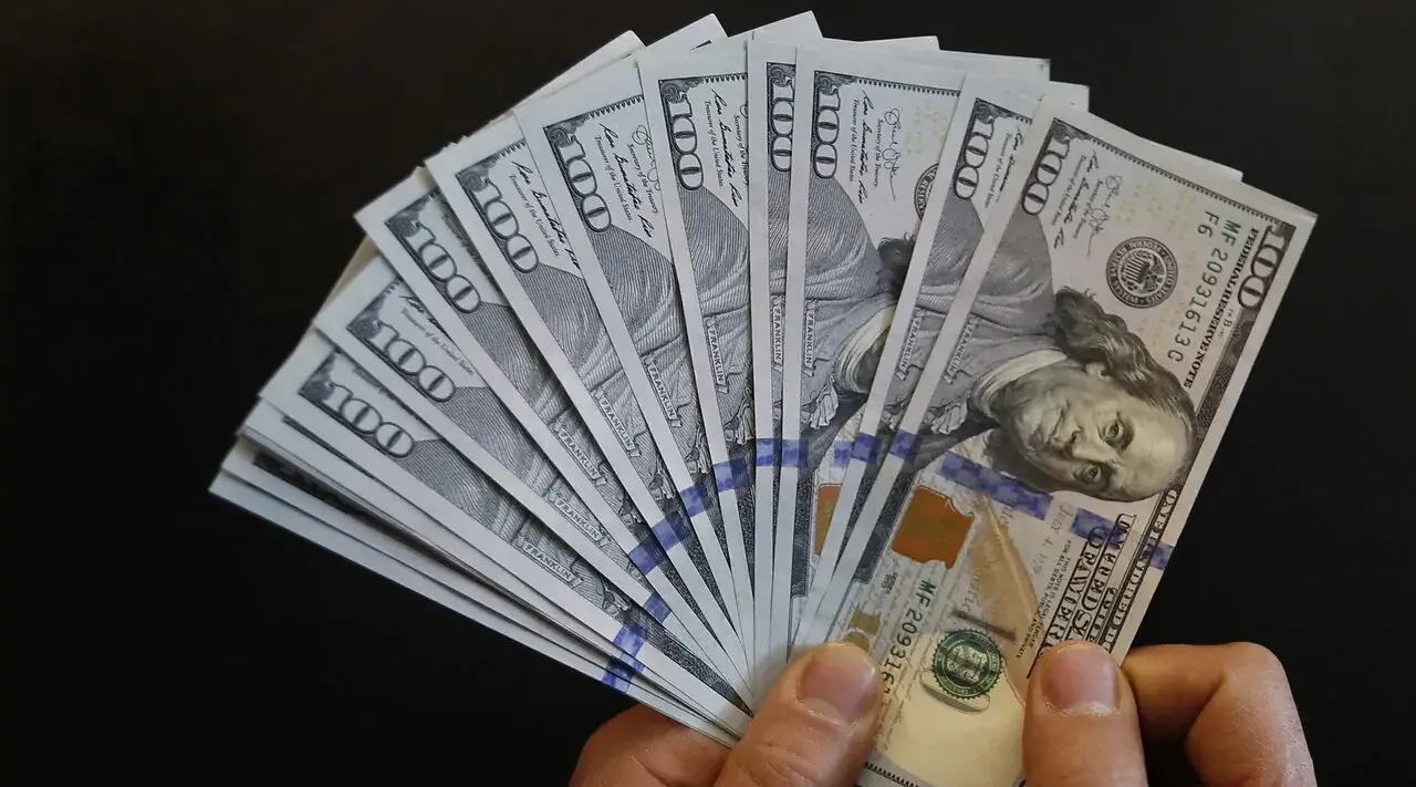  سقف فروش ارز به اشخاص حقوقی به ۵ هزار یورو افزایش یافت
