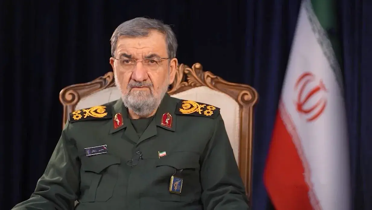 سرلشکر رضایی: بیروت و ضاحیه خط قرمز ایران هستند