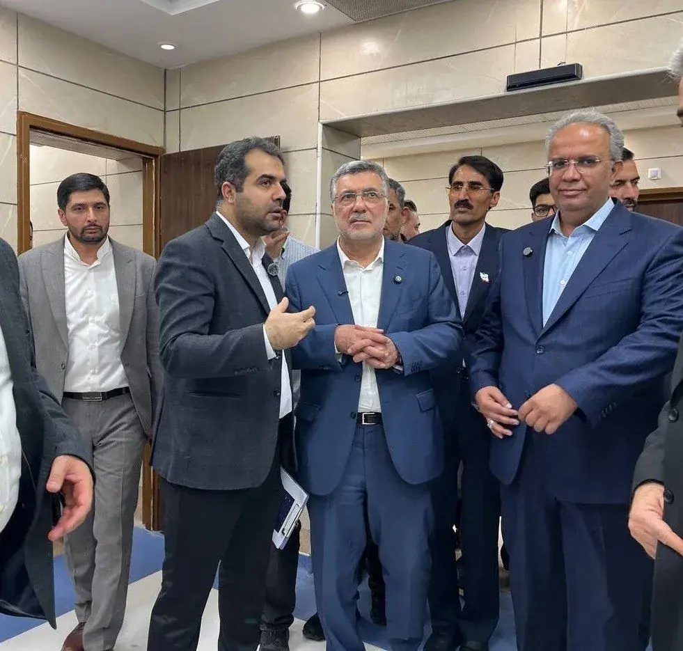  بازدید وزیر بهداشت از بیمارستان امام علی (ع) زاهدان