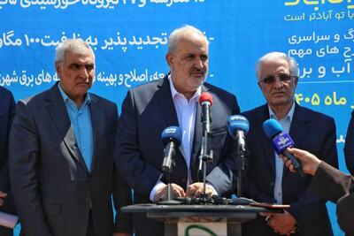 وزیر نیرو: سرمایههای خرد مردمی، موتور محرک نیروگاههای خورشیدی خراسان شمالی میشود