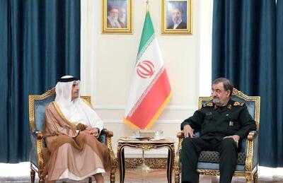  دبیر شورایعالی امنیت خطاب به وزیر خارجه قطر: آمریکا شرارت کند بلایی سرشان می‌آوریم که در تاریخ ثبت شود
