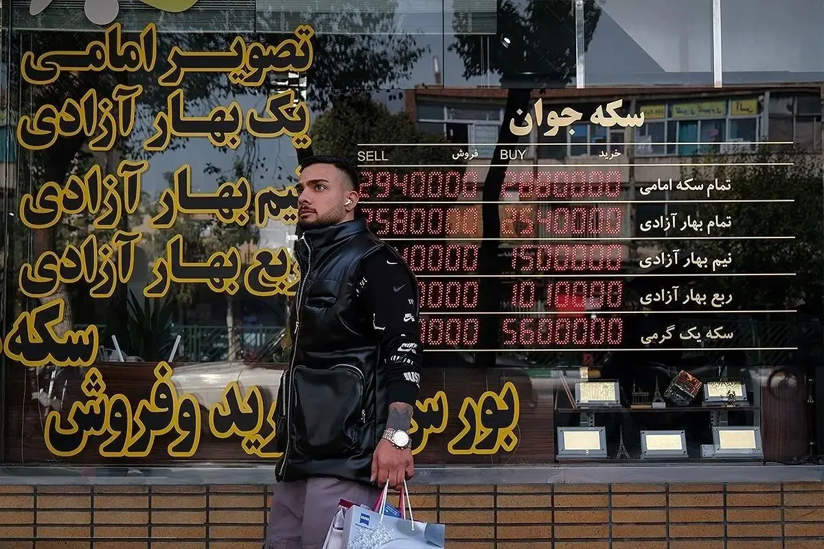 قیمت دلار، طلا و سکه امروز پنجشنبه 5 شهریور 1405