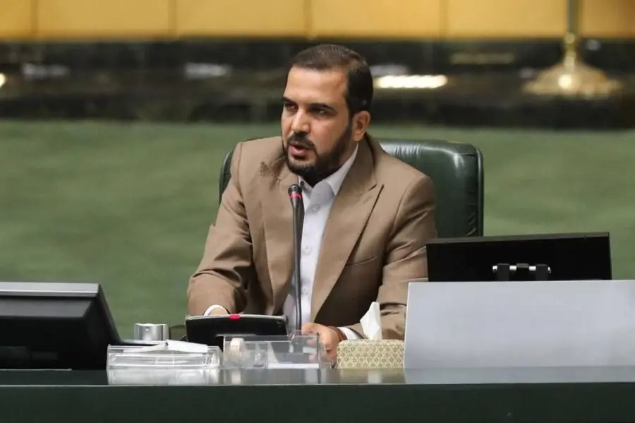 نماینده مجلس: مردم زیر بار گرانیها بیپناه شدهاند