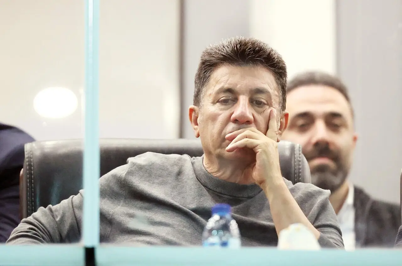 خروجی جلسه با قلعهنویی؛ خانهتکانی اجباری در کادرفنی؟