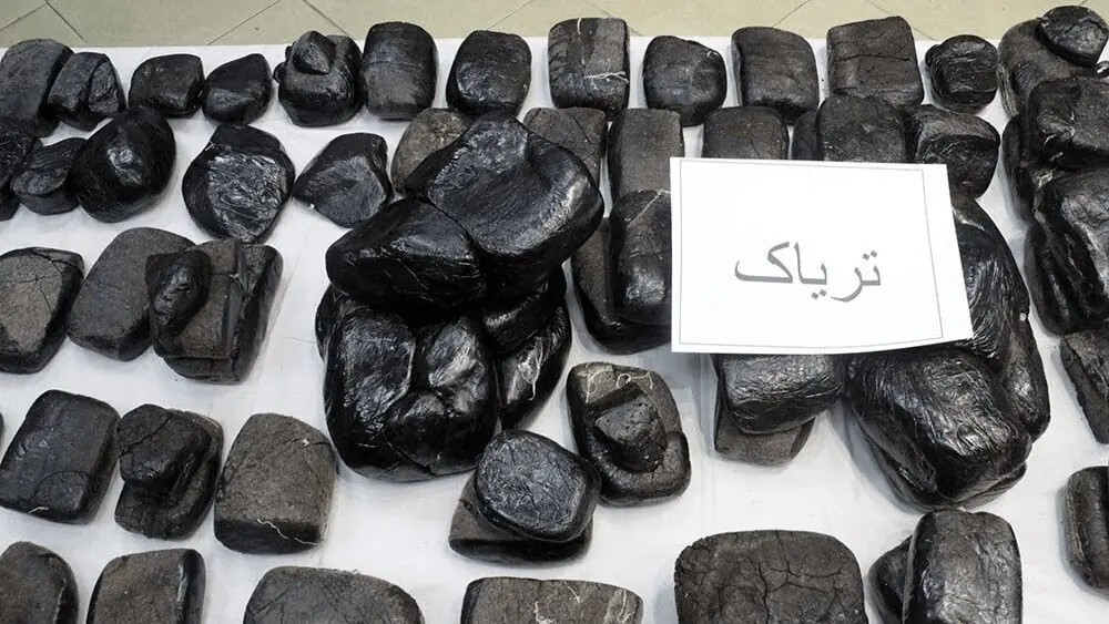 بیش از ۵۰۰ کیلو تریاک در یک اتوبان تهران کشف شد