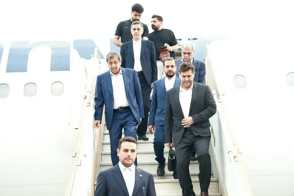 سفر رئیس کل بانک مرکزی به خوزستان