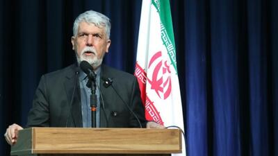  دولت و ملت در کنار مقاومت ملی، مسیر سازندگی را طی می‌کنند
