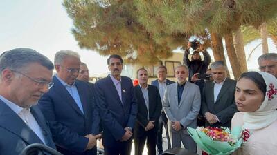  دولت در مسیر ارتقای سلامت؛ سفر وزیر بهداشت به زاهدان با محور توسعه زیرساخت‌های درمانی