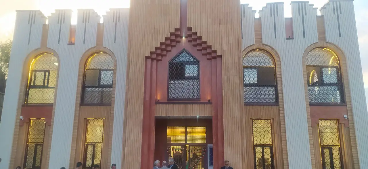  خانه فرهنگ و هنر داراب افسر به پایگاه ترویج فرهنگ بختیاری تبدیل شود