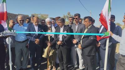 بهرهبرداری از پروژه آسفالت در ۶ روستای زابل در چهارمین روز از هفته دولت