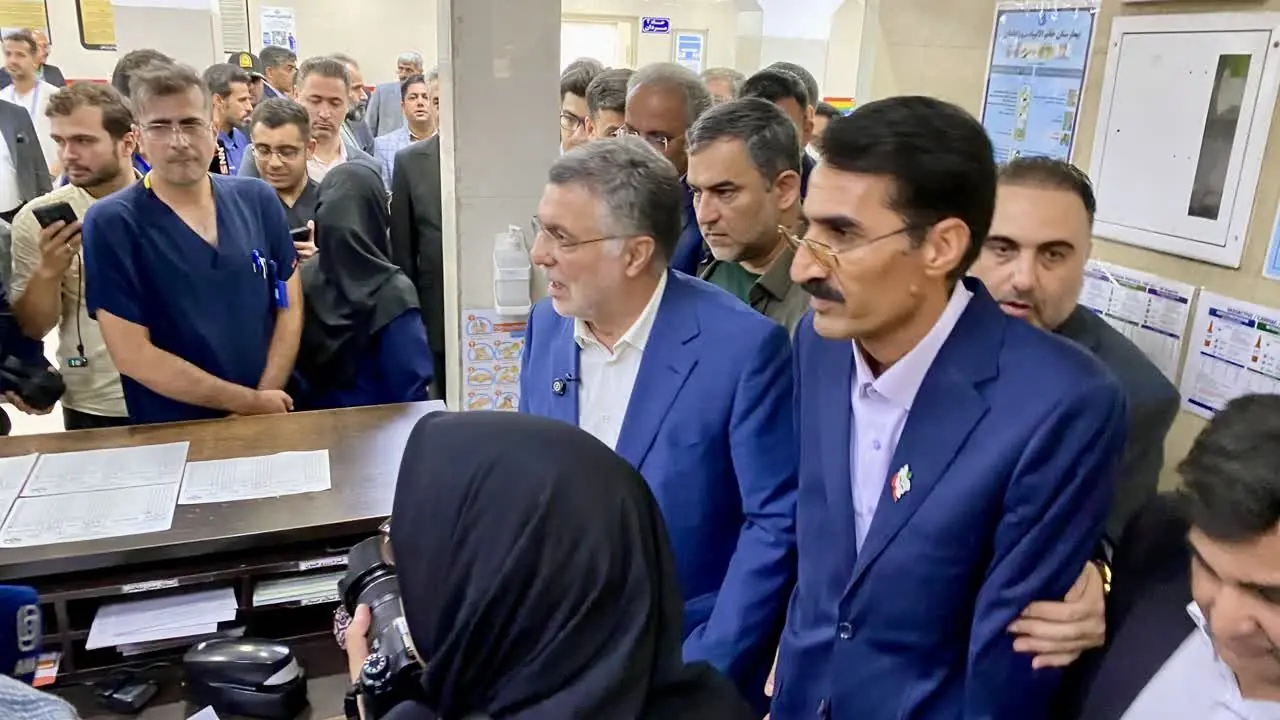 گام دولت برای کاهش سفرهای درمانی مردم سیستان و بلوچستان؛ تأمین ۲۵ میلیون دلاری فاکتور خونی