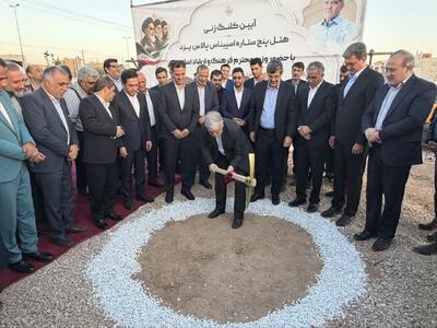 وزیر ارشاد: گردشگری، نقش موثری در معرفی چهره واقعی ایران به جهانیان دارد