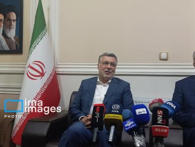 وزیر بهداشت: ۵۰ آمبولانس جدید به ناوگان اورژانس سیستان و بلوچستان اضافه میشود
