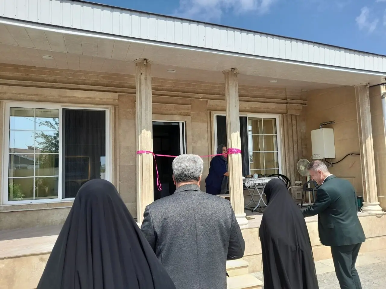 فرماندار : از ابتدای سال ۲۵ واحد مسکن روستایی در بندرانزلی افتتاح شده است