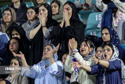 ظرفیت بانوان ورزشگاه نصیری یزد کمتر از ۲۴ ساعت تکمیل شد