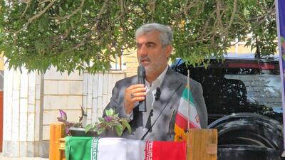 چمن مصنوعی مدرسه استثنایی سپیده بیجار افتتاح شد