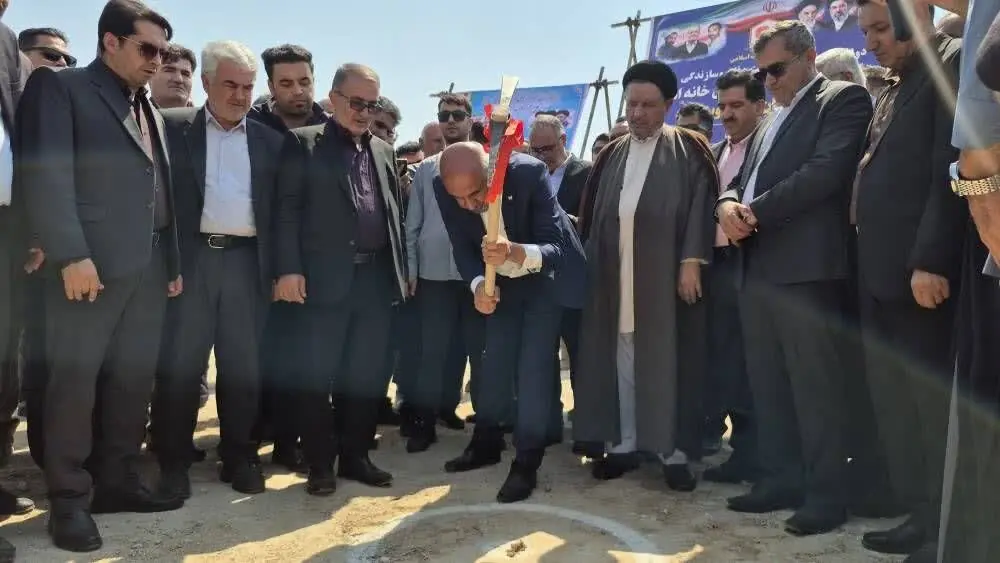دو طرح عمرانی در کهگیلویه با حضور وزیر تعاون افتتاح و کلنگ زنی شد