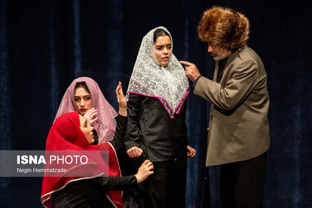 بلیت ۲.۵ میلیونی تئاتر را چه کسی بخرد، چه کسی نگاه کند؟