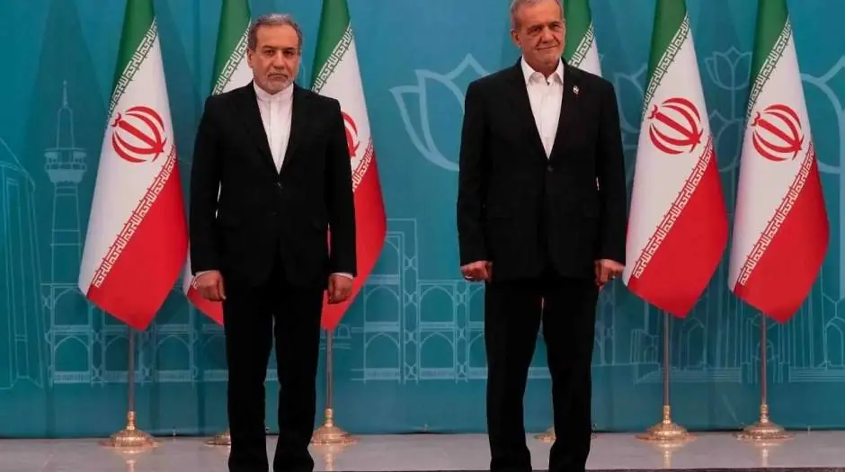  پیام قدردانی وزیر امور خارجه از رئیس‌جمهور در پی انتخاب وزارت امور خارجه به‌عنوان «دستگاه برگزیده» بخش «یاور فتح» جشنواره شهید رجایی - مردم سالاری آنلاین