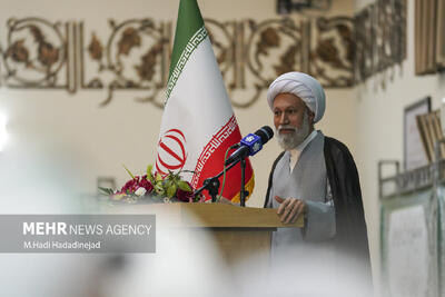 آیتالله دژکام: وحدت اسلامی باید از شعار به اقدام و عمل برسد